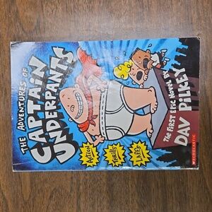 Captain Underpants Mix Book Lot